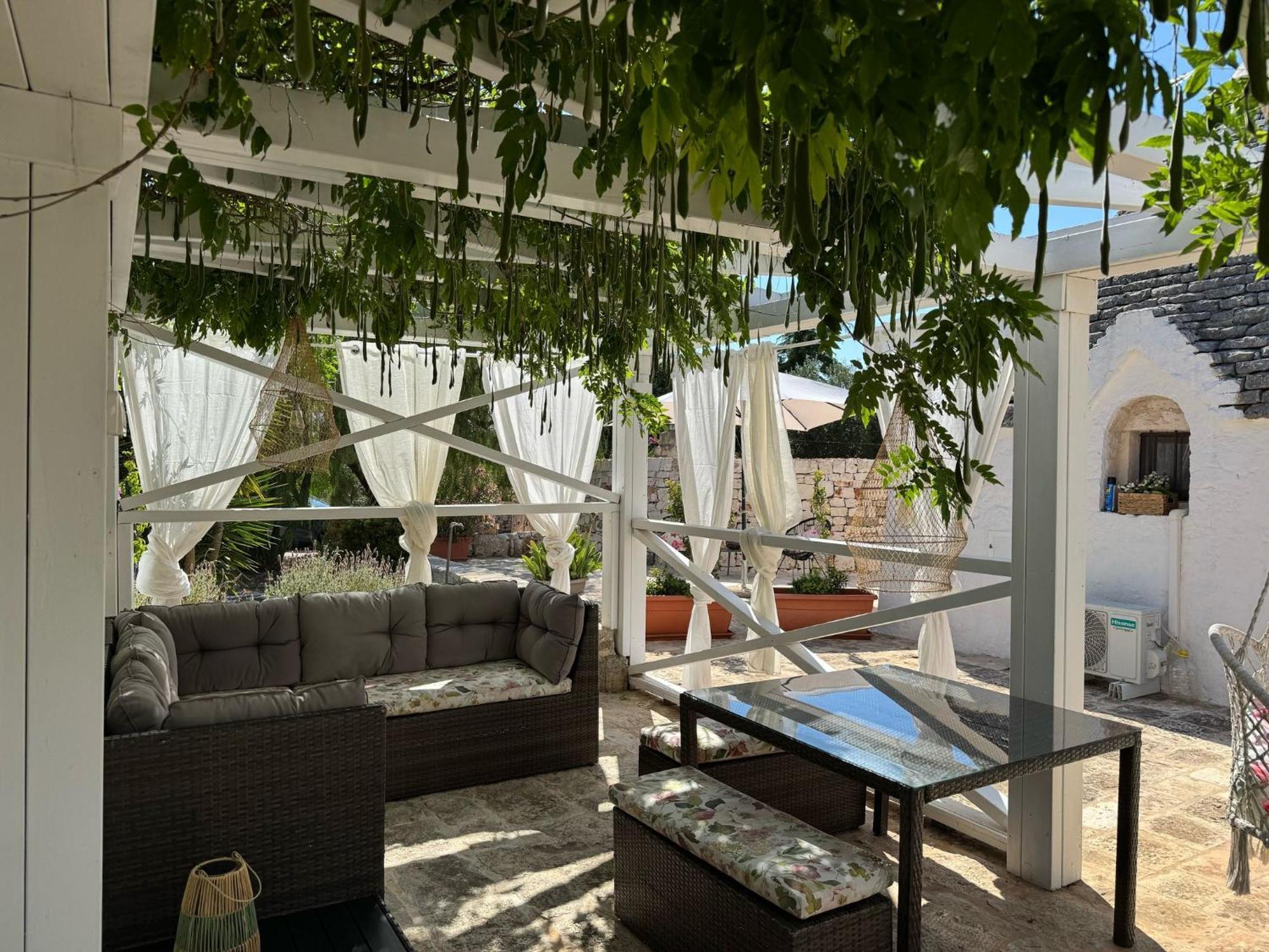 I Trulli Di Nonno Giovanni Casa rural *